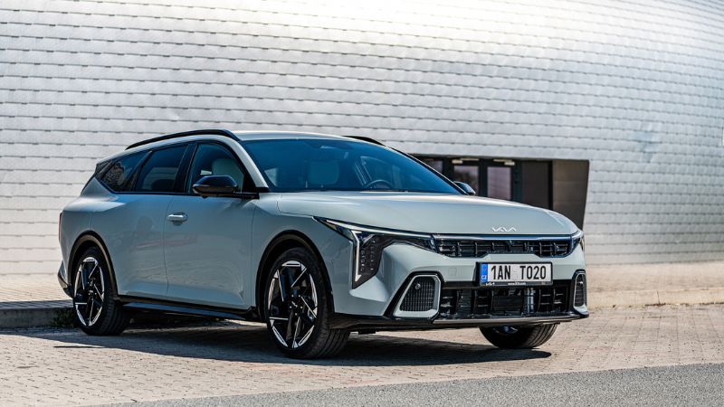 KIA K4 SW