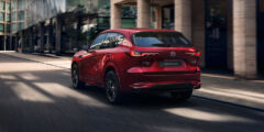 Prozkoumejte elegantní Mazdu CX-60