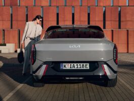 Kia EV4 fastback - Extra prostorný zavazadlový prostor